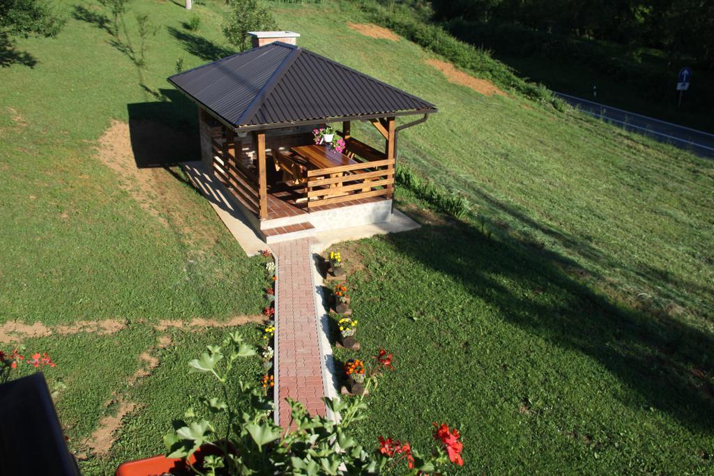 Apartment Ante Slunj Εξωτερικό φωτογραφία