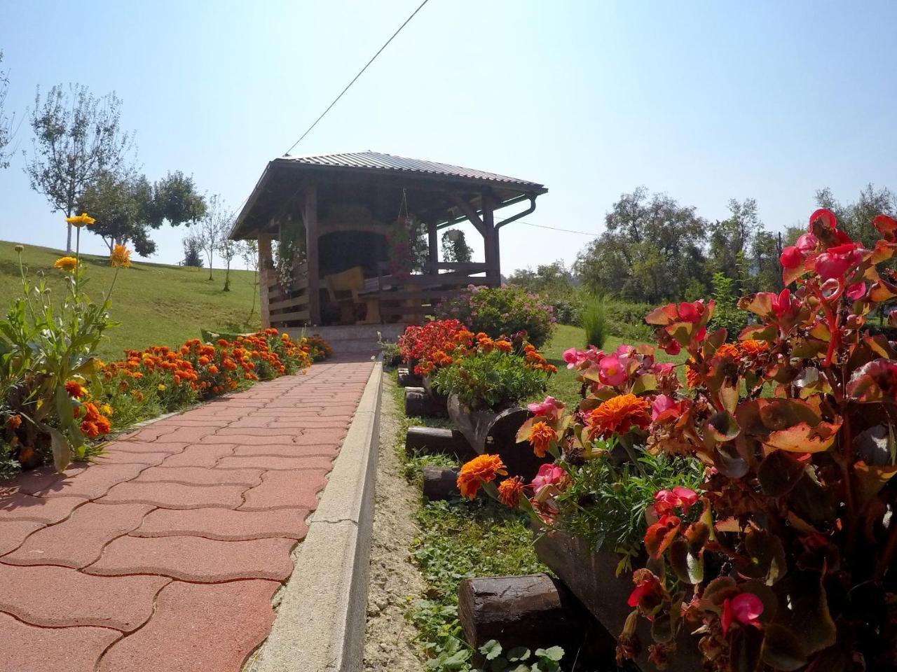 Apartment Ante Slunj Εξωτερικό φωτογραφία