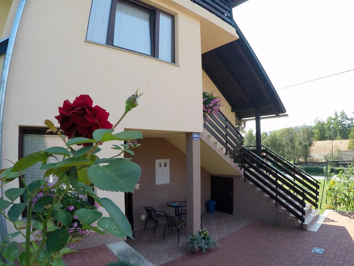 Apartment Ante Slunj Εξωτερικό φωτογραφία
